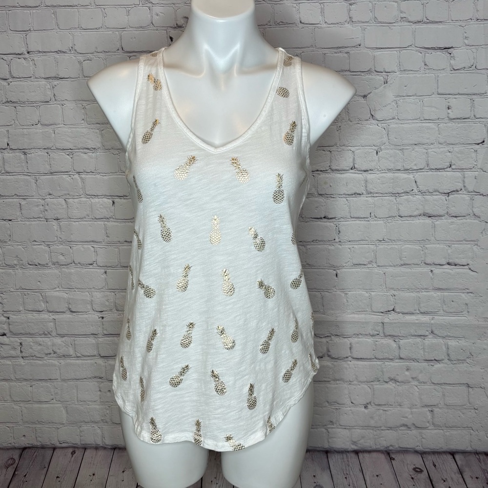 New York and Company Metallic Gold Pineapple Tank Top Size M